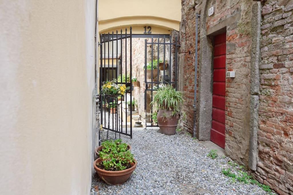 Corte Paolina - Charming Courtyard Inside Lucques Extérieur photo